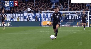 mk体育-【德甲】穆西亚拉2射1传 拜仁5比2客胜达姆施塔特